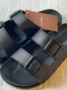 Earthing Aspen Slides Size 6 NWT